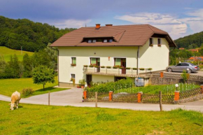 Гостиница Tourist farm Mraz, Подчертек